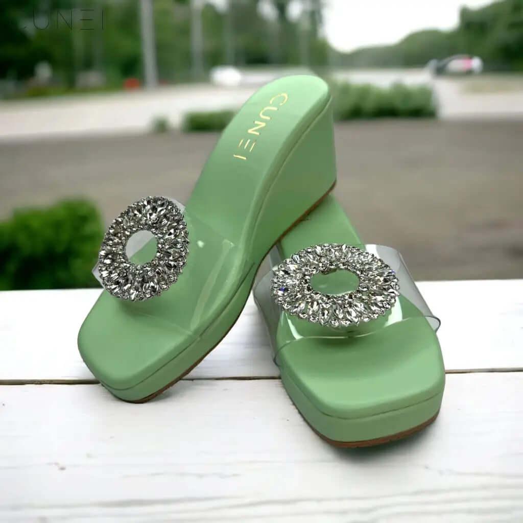 Emerald green sales wedges