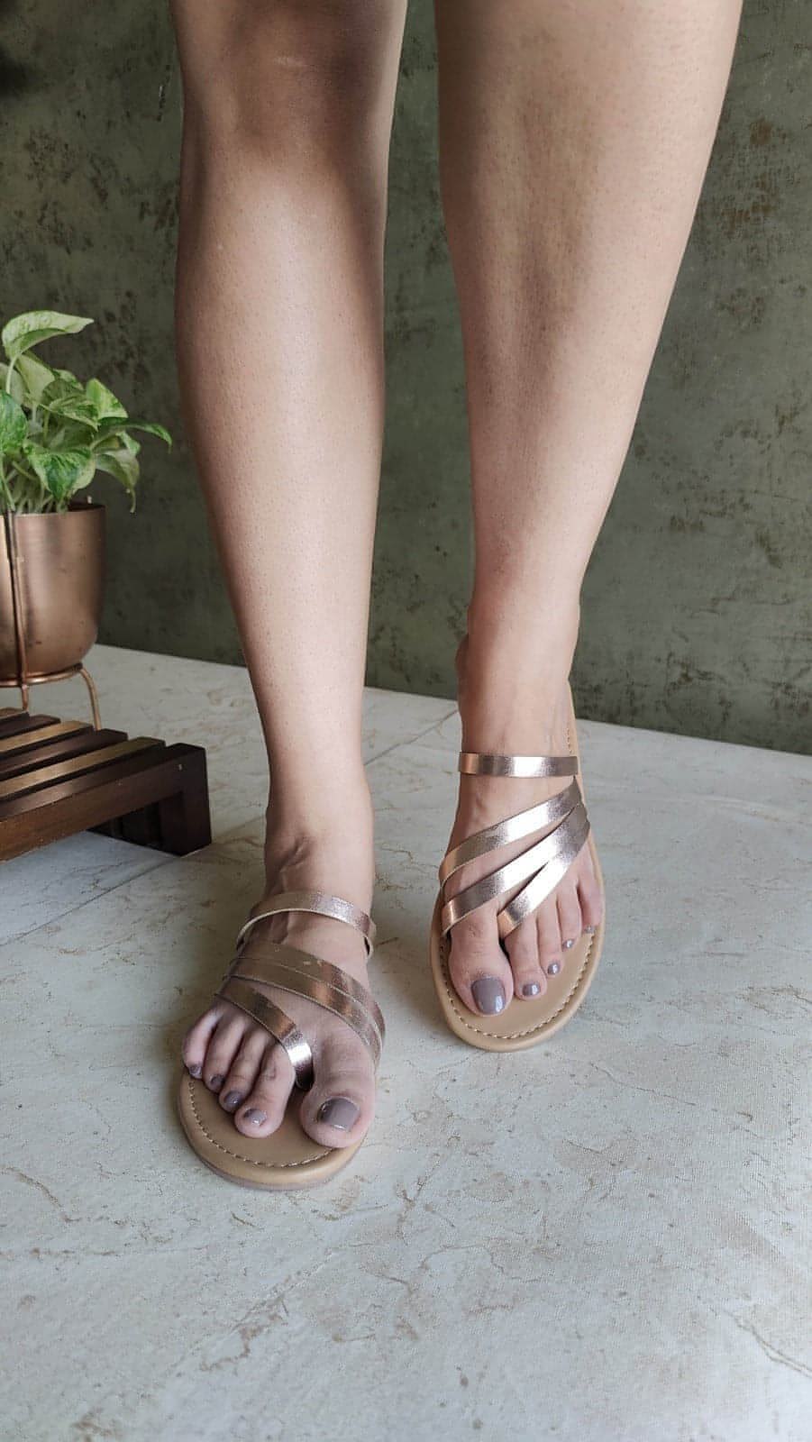 Salt Water Classic Rose Gold - Women's Sandals – Salt Water Sandals Canada